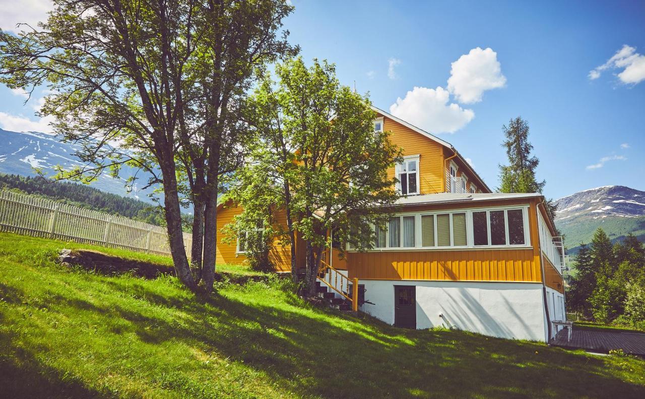 Sommerhotellet Vang I Valdres Bagian luar foto